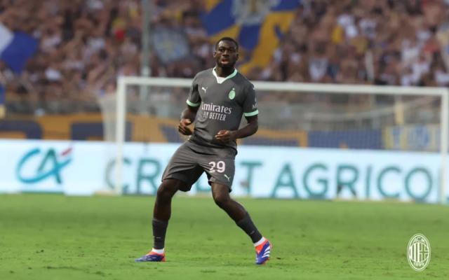 1724541922931061346.jpg 1724541624265.jpg