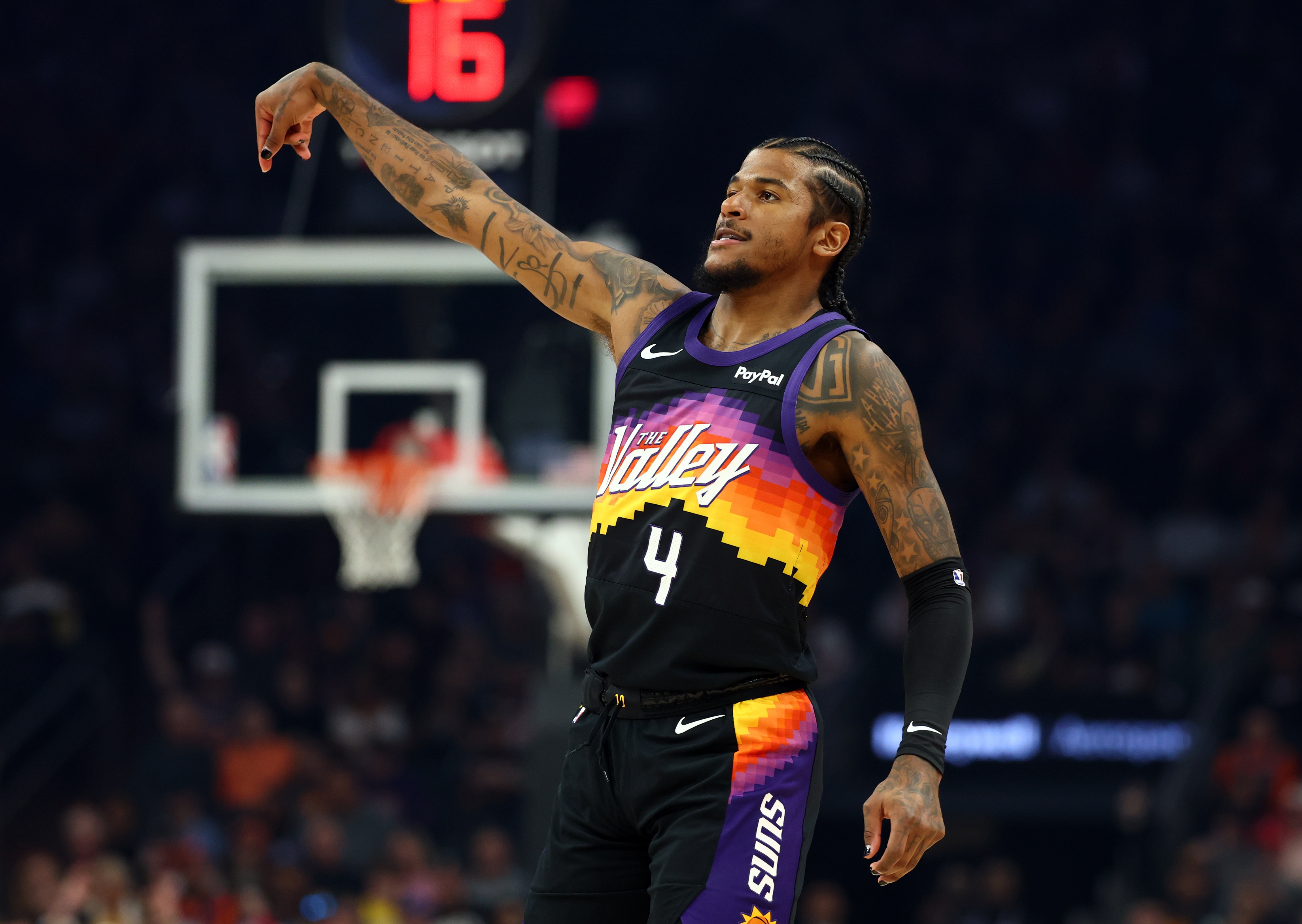 开云体育下载-手感略回暖！杰伦·格林16投7中&amp;三分8中2 砍下20分4板4断&amp;7失误