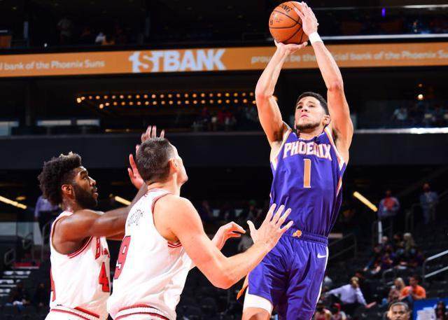 【人物】从“数据刷子”到球场赢家 布克已完成蜕变