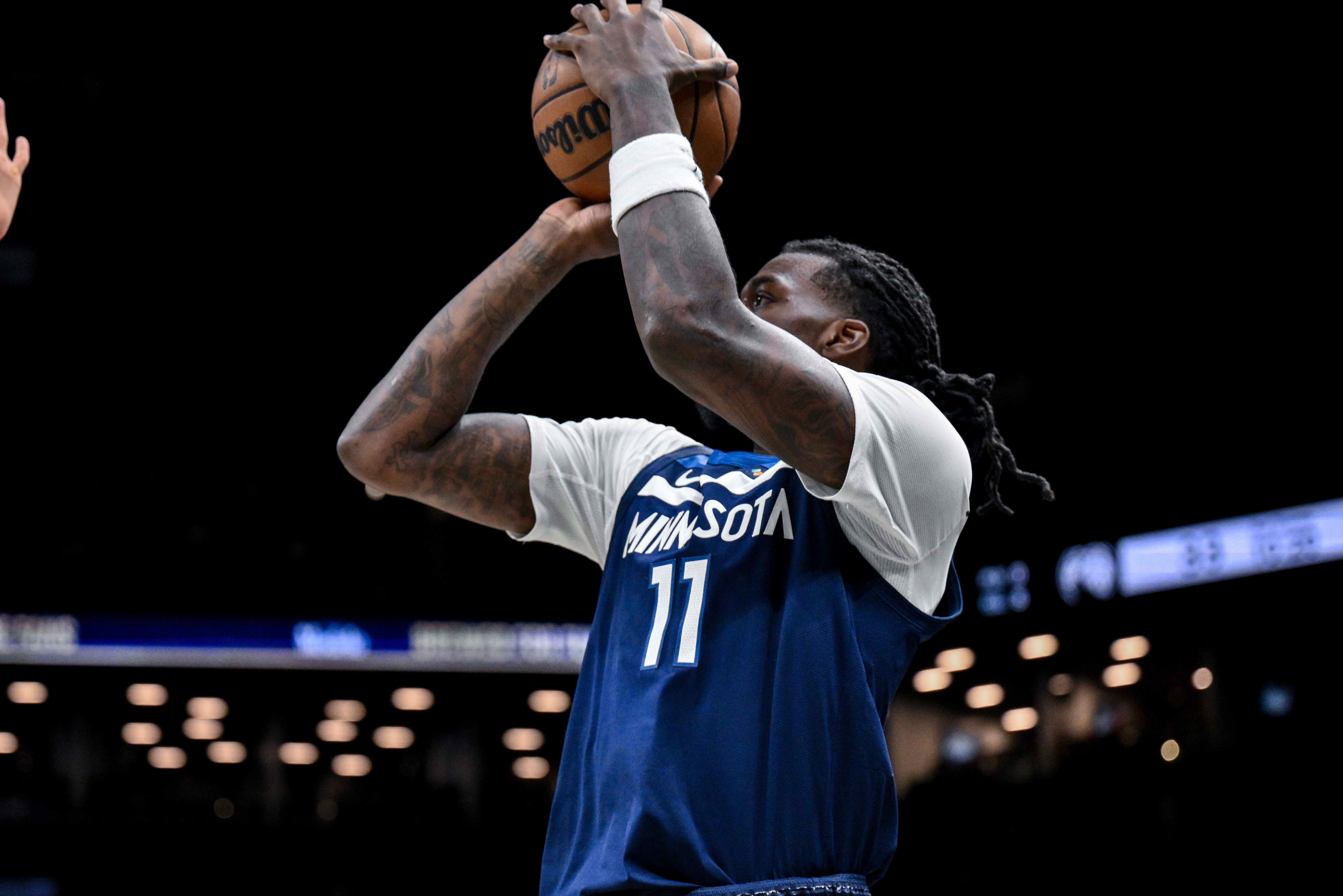 开云APP-这场挺准！纳兹·里德替补24分钟 10中7&amp;三分5中3拿到17分2断