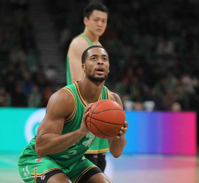 开云官网-辽宁四外配置好像不错？莱迪统治内线，两小外回暖，莫兰德基本盘|比赛|数据|哈维|季后赛|CBA_新浪体育_新浪新闻